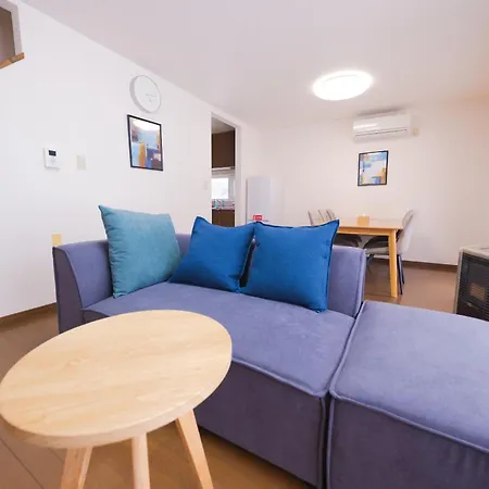Villa Kirin House